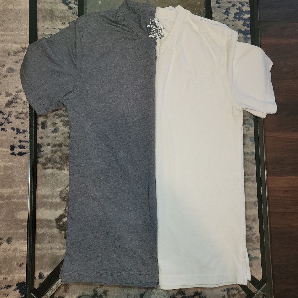 5 for $25!  Set of 2 - men's small t-shirts - Picture 2 of 4